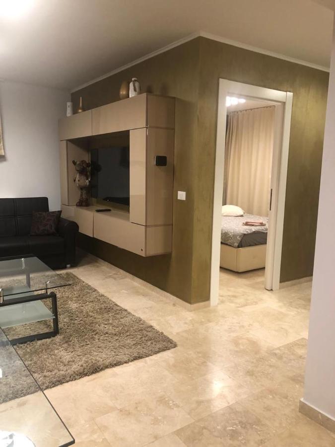 Apartament Apartament Nicolle Poiana Brașov Zewnętrze zdjęcie